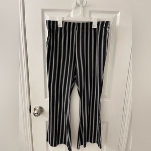 No Boundaries Pants